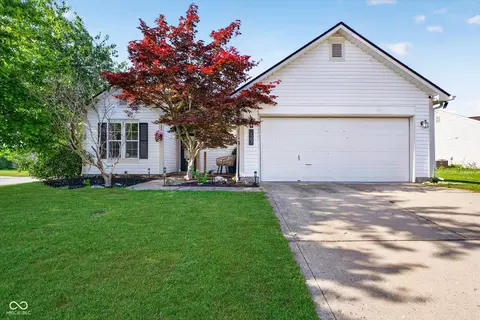 227 Sierra Dr, Lebanon, IN 46052