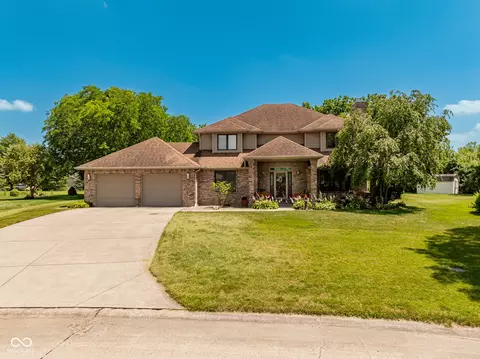 4601 W Bayswater Dr, Muncie, IN 47304