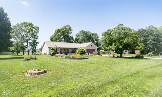2691 E Annily Ct, Martinsville, IN 46151