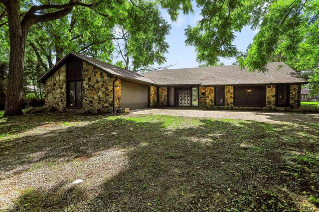 803 Park Rd, Anderson, IN 46011