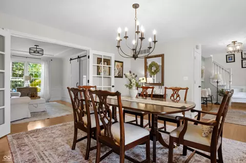 Dining - 3984 Jonathan Ridge Dr, Columbus, IN 47201 photo 2 of 5