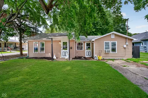 138 W 4th St, Greensburg, IN 47240