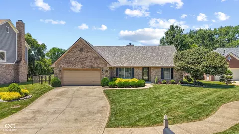 1230 Mount Brook Ct, Greenwood, IN 46143