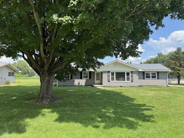403 N Hobson St, Hillsboro, IN 47949