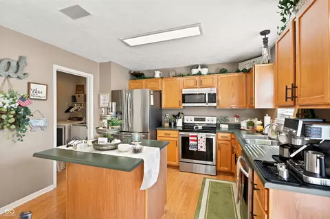 Kitchen - 5435 Reston Dr, Plainfield, IN 46168 photo 4 of 4