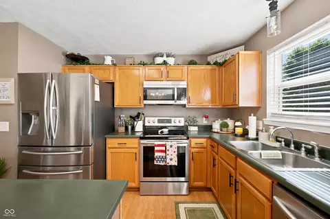 Kitchen - 5435 Reston Dr, Plainfield, IN 46168 photo 1 of 4