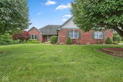 105 Woodfield Grn, Danville, IN 46122