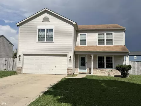 765 Yellowwood Dr, Greenwood, IN 46143