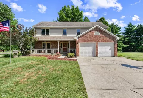 5835 W Countryside Ct, New Palestine, IN 46163