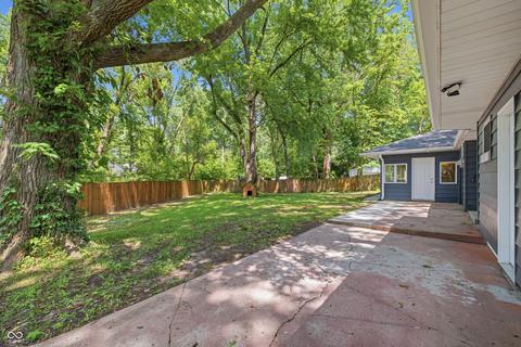 Exterior - 2418 E 68th St, Indianapolis, IN 46220 photo 6 of 8