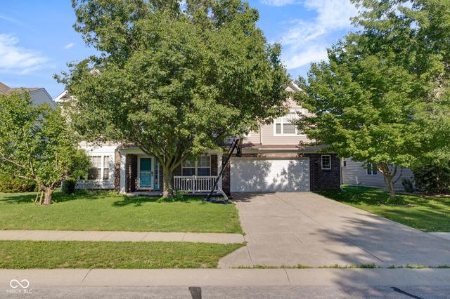 6553 Hunters Rdg S, Zionsville, IN 46077