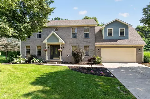 1960 Red Oak Dr, Franklin, IN 46131