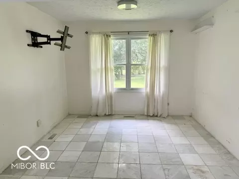1645 Sycamore Dr, Plainfield, IN 46168 photo 7
