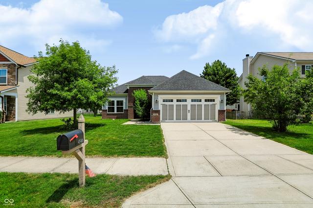4546 Walcott Dr, Westfield, IN 46062