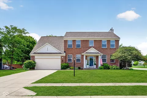 7 E Wisteria Way, Westfield, IN 46074