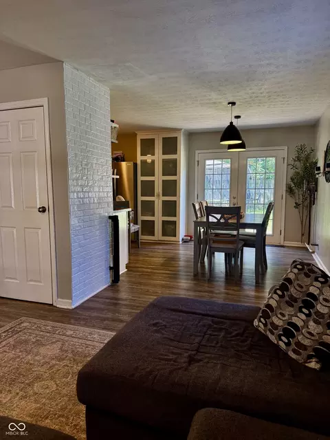 Other - 534 S Alpha Ave, Brownsburg, IN 46112 photo 3 of 10
