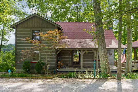 159 Redbud Ln, Nashville, IN 47448