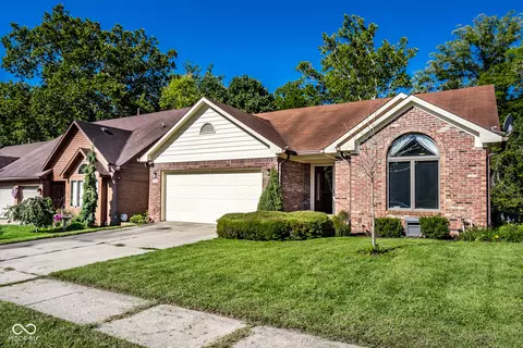 3360 Fox Orchard Cir, Indianapolis, IN 46214