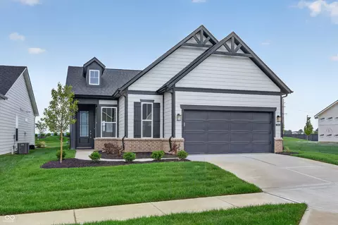 12999 Seven Springs Ln, Noblesville, IN 46060