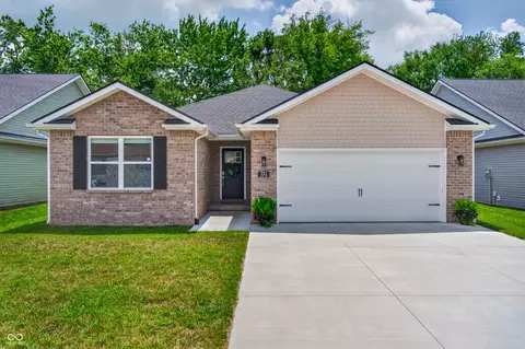 731 Maple Ave, Seymour, IN 47274