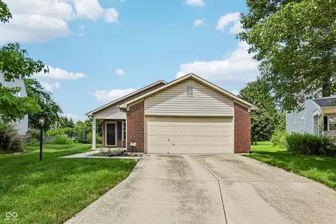 15518 Wandering Way, Noblesville, IN 46060