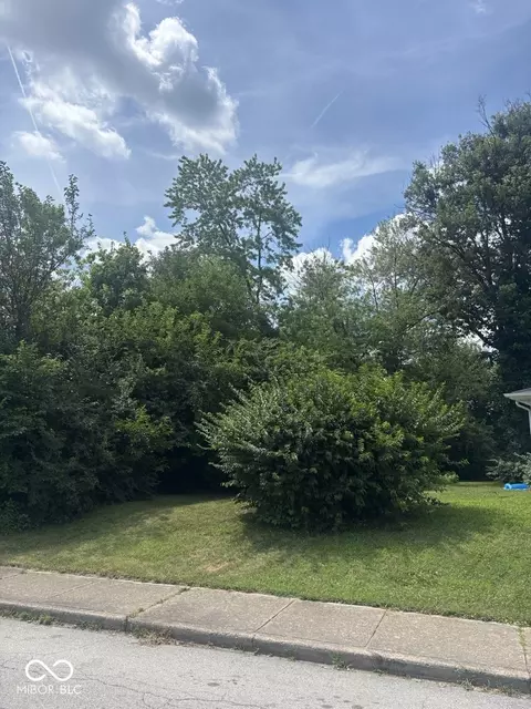 2102 Brookside Ave, Indianapolis, IN 46218