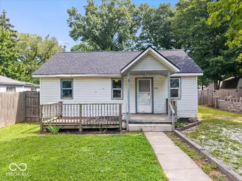 204 Tippecanoe Dr, Noblesville, IN 46062