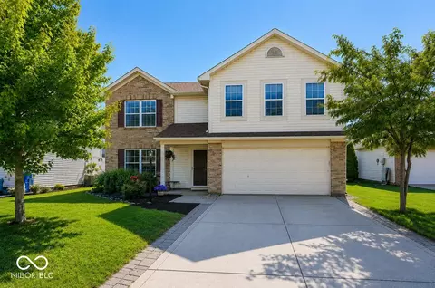 7929 Dillon Pl, Indianapolis, IN 46236