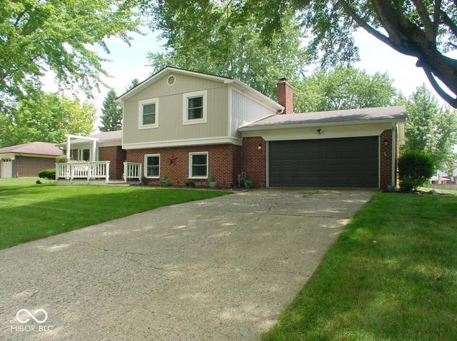 34 Riverview Ct, Greenfield, IN 46140