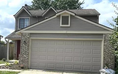 1377 Westridge Ct, Greenwood, IN 46142