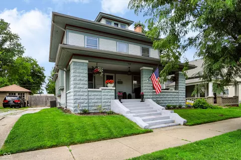 528 N State St, Greenfield, IN 46140