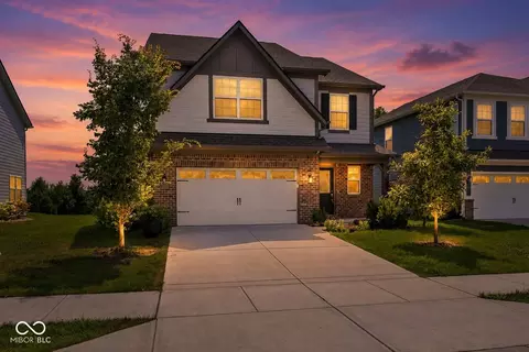 17260 Hamby Ave, Noblesville, IN 46062