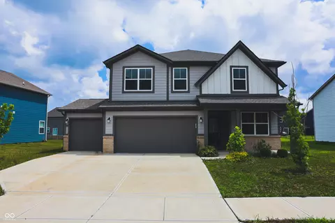 2135 Bauer Crk, Whitestown, IN 46075