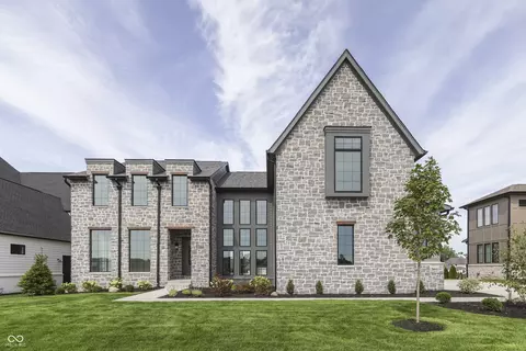 3664 Cherwell Dr, Zionsville, IN 46077