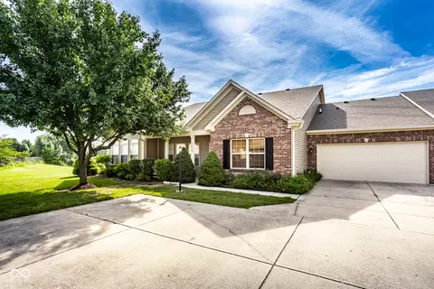 2618 Big Bear Ln, Indianapolis, IN 46217