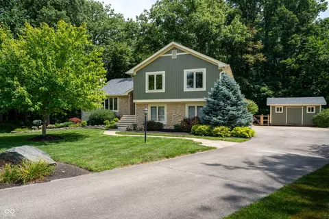 15229 Shoreway East Ct, Carmel, IN 46032