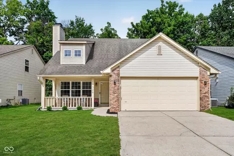 11326 Harrington Ln, Fishers, IN 46038