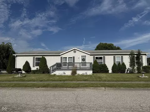 519 Dan Dr, Noblesville, IN 46062
