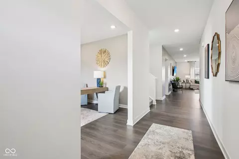 Entry Way - 5745 Bancroft Dr, Pendleton, IN 46064 photo 1 of 10