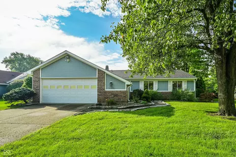 7505 Blue Creek South Dr, Indianapolis, IN 46256