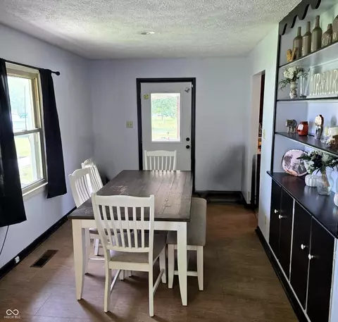 712 E Main St, Milroy, IN 46156 photo 11