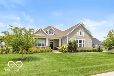 10732 Flat Fork Dr, Fishers, IN 46040