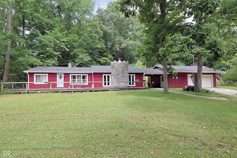6660 N Railroad Rd, Morgantown, IN 46160