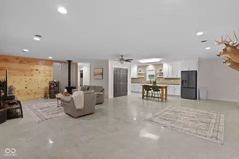 5540 E Washboard Rd, Bloomfield, IN 47424 photo 10