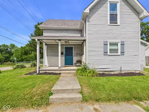 1124 E 10th St, Anderson, IN 46012