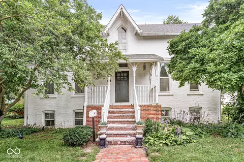 304 W Marion St, Danville, IN 46122