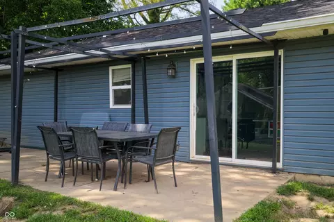 4703 W Compton Dr, Edinburgh, IN 46124 photo 6