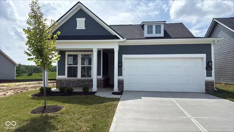 746 Daisy St, Greenwood, IN 46143
