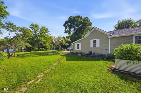 430 Pearl St, Pendleton, IN 46064 photo 23