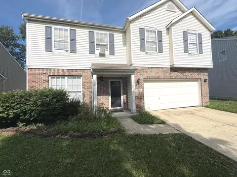 3956 Beaconsfield Ln, Indianapolis, IN 46228